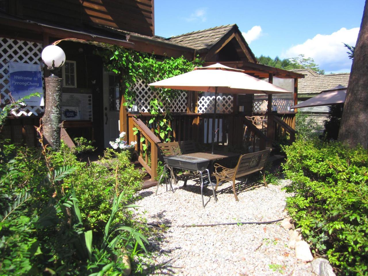 Mayfair Deneb Pension Pyeongchang Exterior foto